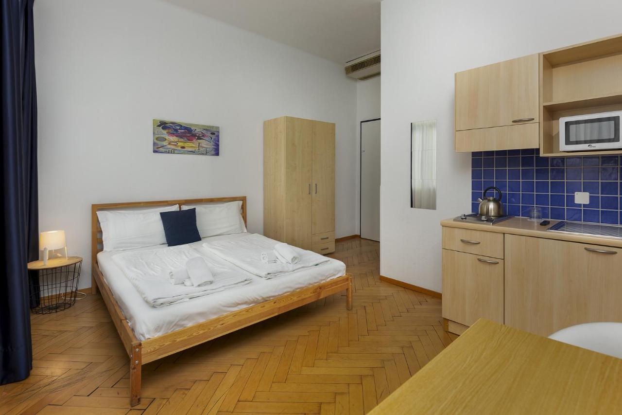 Guesthouse Lugano Apartments By Lr 외부 사진